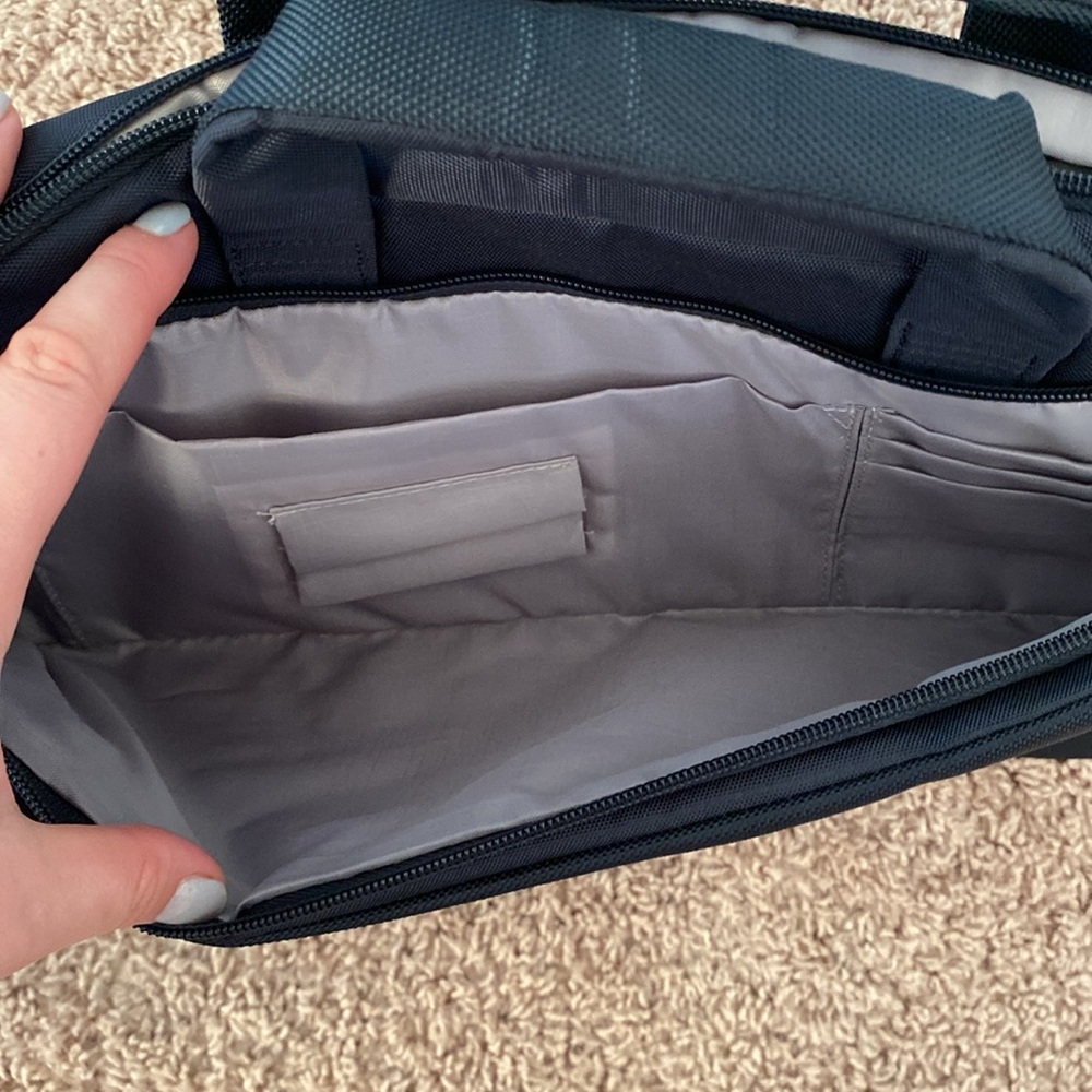 Tucano Laptop Bag - Picture 4 of 6
